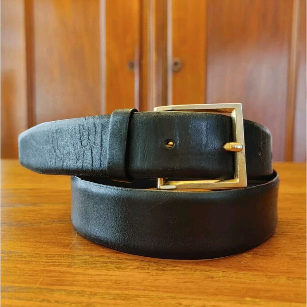VTG Black Regent Cowhide Dress Belt - Men's Size 32/80 marked 01-4411